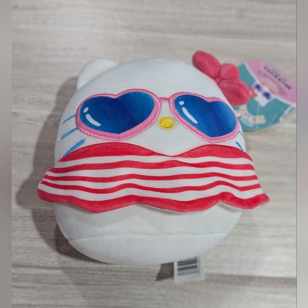 RARE - Hello Kitty Squishmallow Summer Swim Beach Sunglasses *NWT **Small Mark